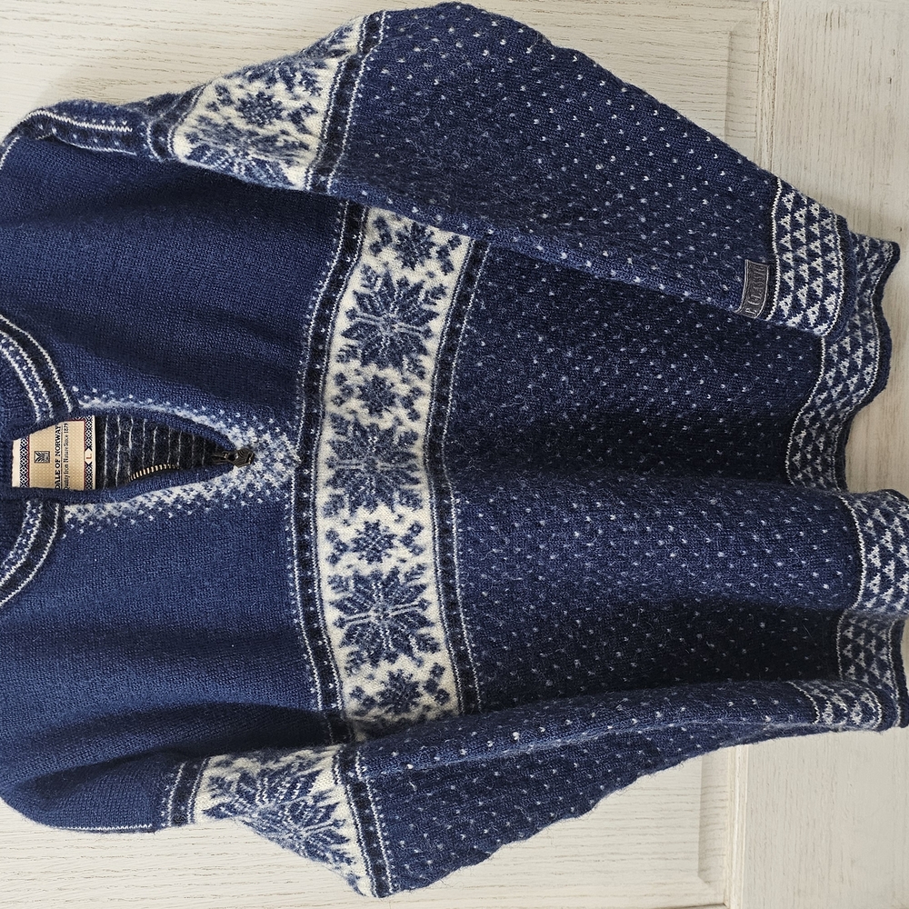 Dale of Norway Blue and White Quarter Zip Sweater